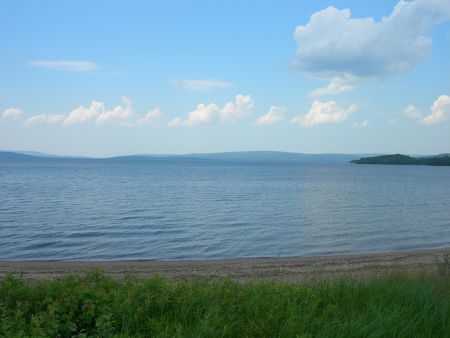 Lake Ainslie. Picturesque Without Gas Wells. Photo: Jimmywayne