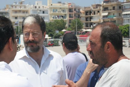 Mihalis Kritsotakis (with the hair) is to be the Tahrir's champion in Greek parliament.