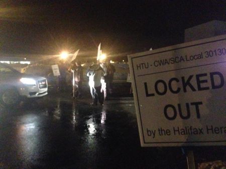 Last night's picket at the printing plant on Bluewater Road in Bedford. The union is asking readers to cancel their subscriptions for the duration of the lockout. Photo Twitter