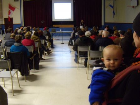 Many North End residents expressed fear that children would be particularly at risk from long-term exposure to low-level radiation, particularly those attending neighbouring Highland Park Junior High School. (photo: Ben Sichel)