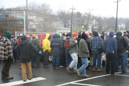 Irving Shipyard workers walked off the job after a co-worker and friend commited suicide.  They believe harassment by management contributed directly to the tragic event. Photo Robert Devet