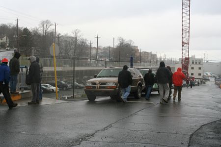 While many workers returned to the yard later in the morning, others decided to remain off the job for the remainder of the day to show respect for the friend they lost.	Photo Robert Devet