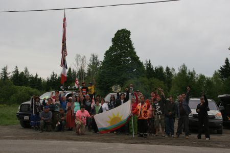 Sacred fire is lit at junction of highways 126 and 116 west. [Photo: M. Howe]