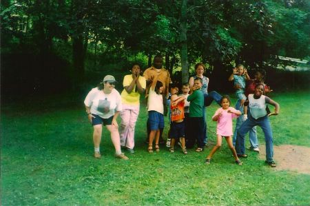 Environmental education is one of NSEN's priorities, including offering workshops to young people, such as the 2004 Youth Entrepreneur Group in Lucasville, Hammonds Plains and Sackville, NS.