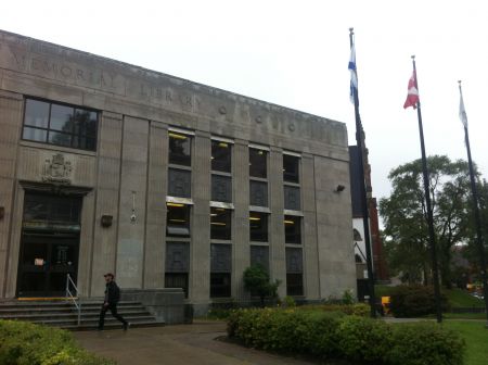 Spring Garden Road Memorial Public Library (Robert Devet photo).