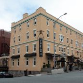 The Carleton:  The bar is located in a 254-year-old building across the street from the blasting site. (Photo: HB)