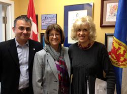 CCL volunteers met with the Finance Minister, Diana Whalen
